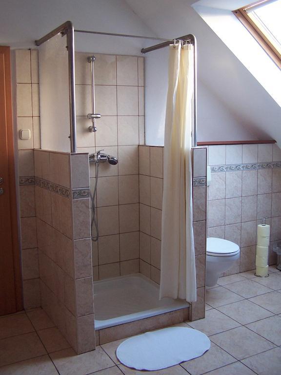 Akácia Apartman Budapeste Quarto foto